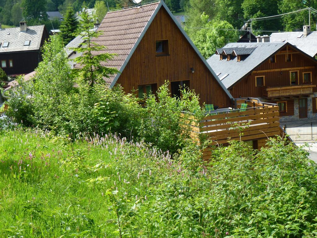 Horsky Apartman Draps Ostružná Exterior foto
